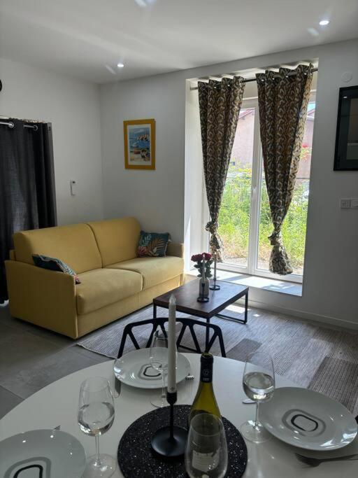 Mozart Cosy Appartement Chasse-sur-Rhône
