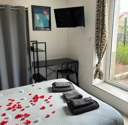 Mozart Cosy Love Room